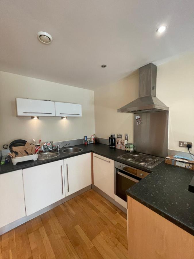 2 Bedroom Apartment In Leeds City Centre ภายนอก รูปภาพ