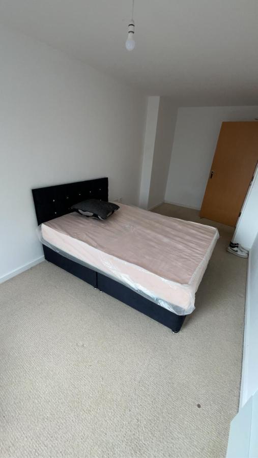 2 Bedroom Apartment In Leeds City Centre ภายนอก รูปภาพ